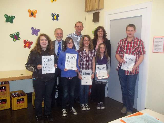 Jugendversammlung 2011 - Geehrte und Vorstand