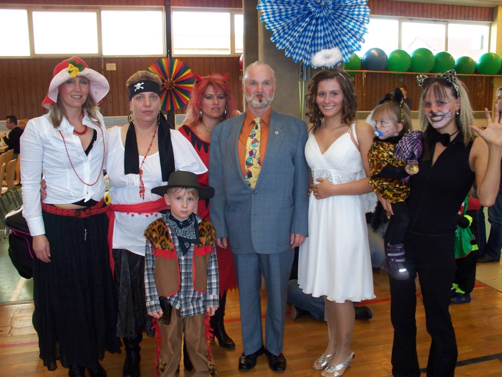 Maskierte Erwachsene Maskierte Erwachsene