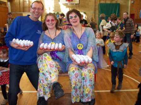 Wer soll uns die Überraschungseier geben? Wer soll uns die Überraschungseier geben?