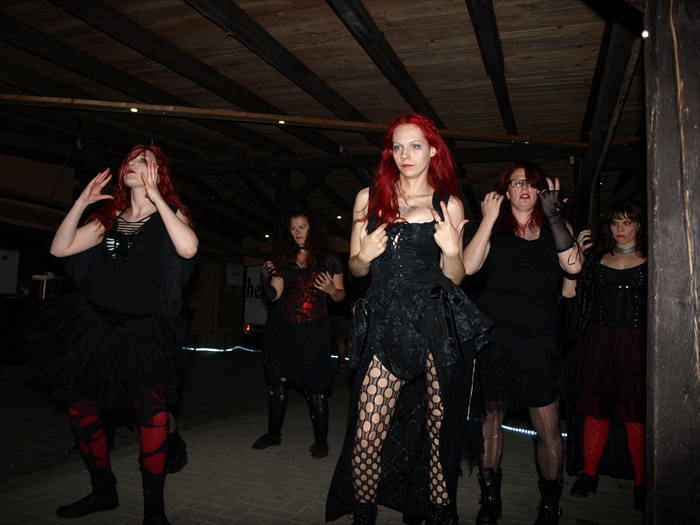 2014-06-07 22.35.00 12 Schwiegerswacken Open Air Hells Belles