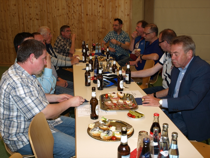 2015-04-24 19.31.45 2 TG JHV