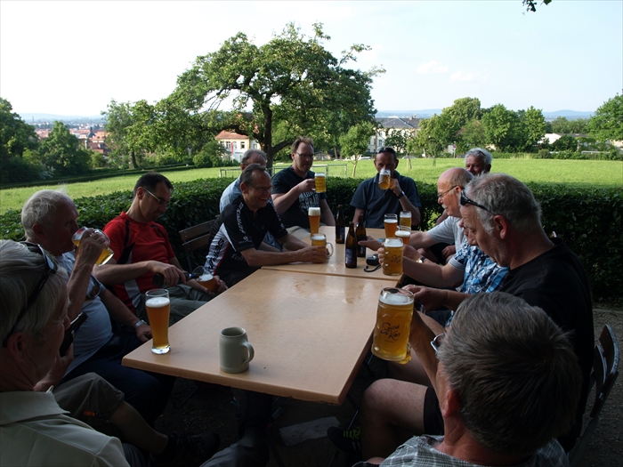 2015-06-12 18.59.29 020 TG Radtour Männer