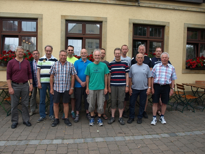 2015-06-15 09.32.31 106 TG Radtour Männer