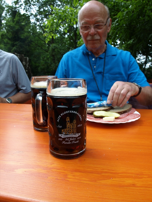 2015-06-15 12.43.41 118 TG Radtour Männer