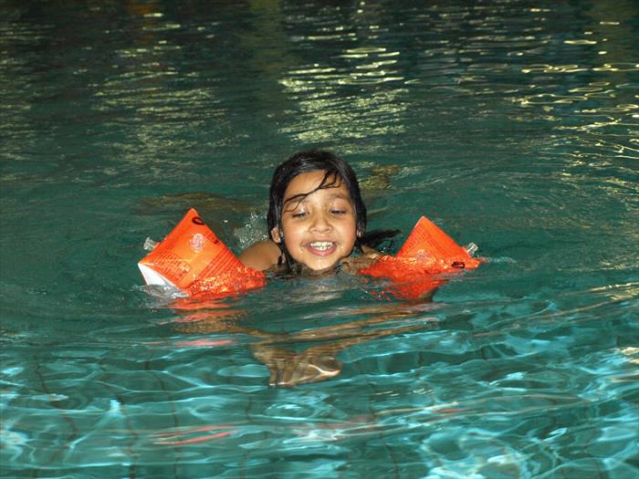 2016 12 06 16 06 54 38 Kinderschwimmen