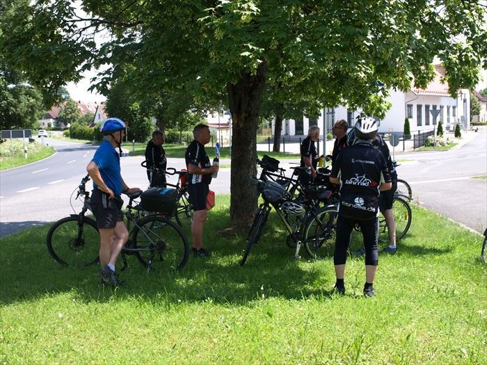 2016-06-25 13-54-31 11 Radtour TG Männer VW