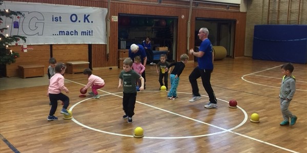 2017 12 03 15 36 40 01 AS TG Turnnachmittag