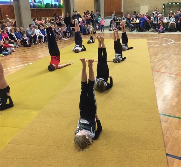 2017 12 03 16 08 05 10 AS TG Turnnachmittag