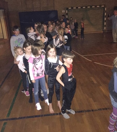 2017 12 03 16 56 40 22 AS TG Turnnachmittag