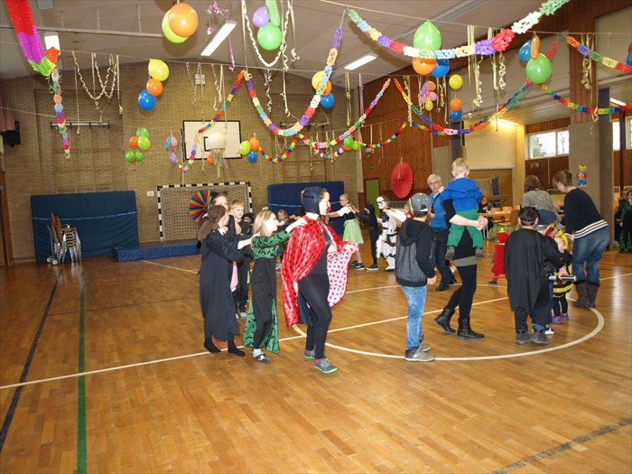 2018 02 11 15 12 47 12 TG Kinderfasching