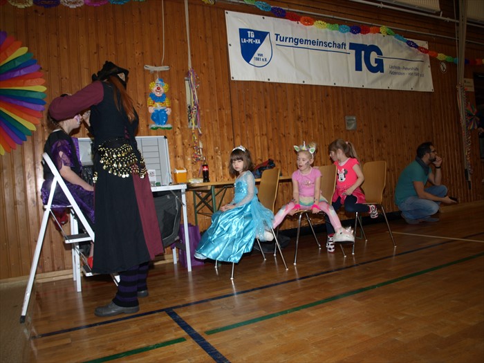 2018 02 11 15 57 43 36 TG Kinderfasching