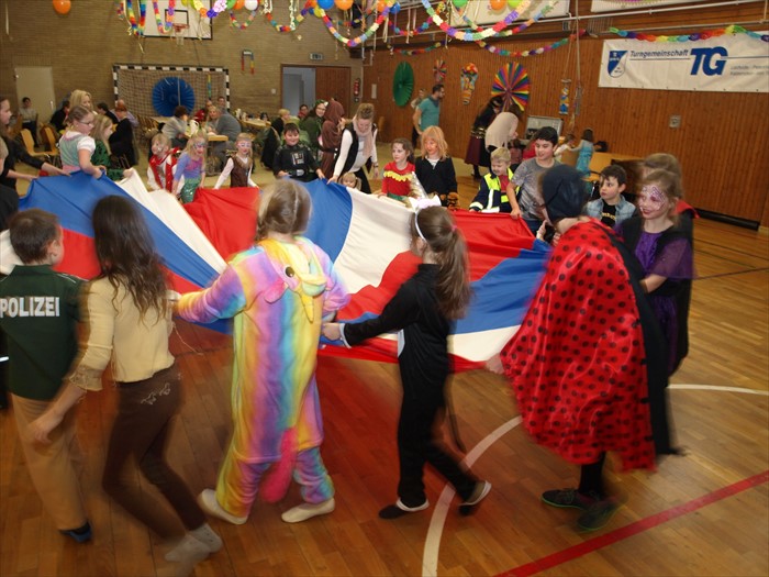 2018 02 11 16 08 13 52 TG Kinderfasching