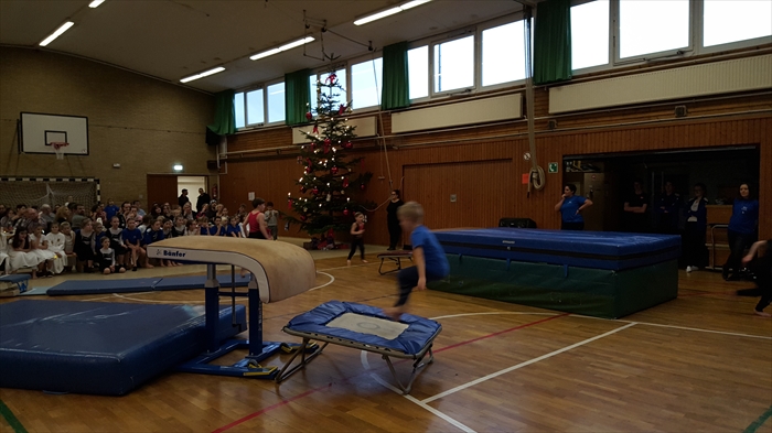 2018 12 09 15 22 35 02 TurnnachmittagAB