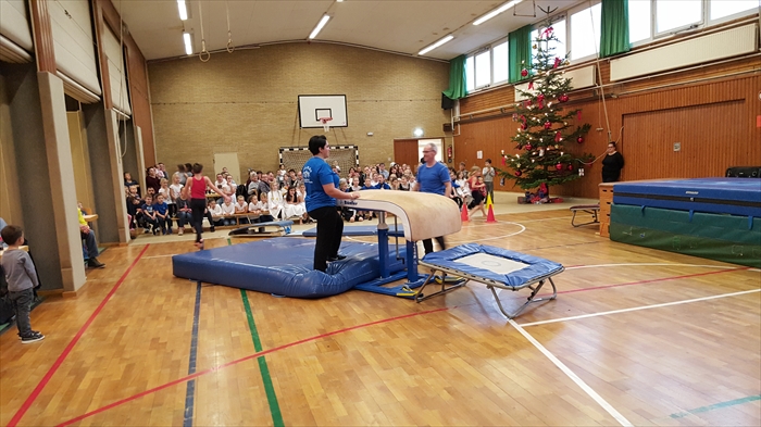 2018 12 09 15 23 01 04 TurnnachmittagAB